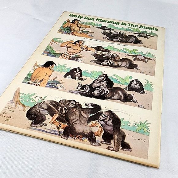 Mad Magazine Issue‎ #106 October 1966 Alfred Skydiver EC Norman Mingo Cover Rare - Picture 3 of 6